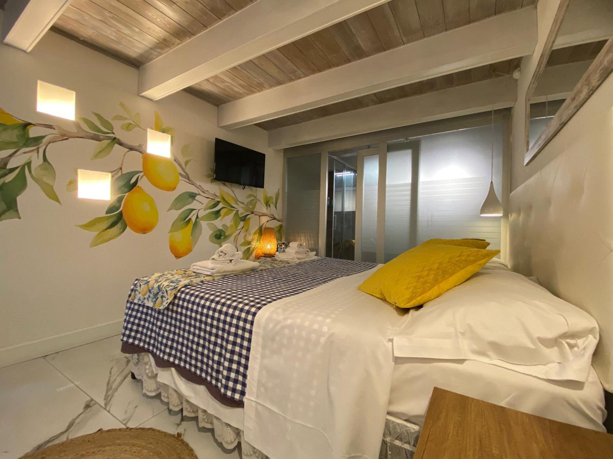 Spagna Lemon Suites — Photos 1